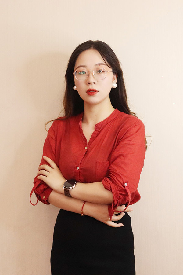永寿张治华 本科学历，毕业于陕西师范大学