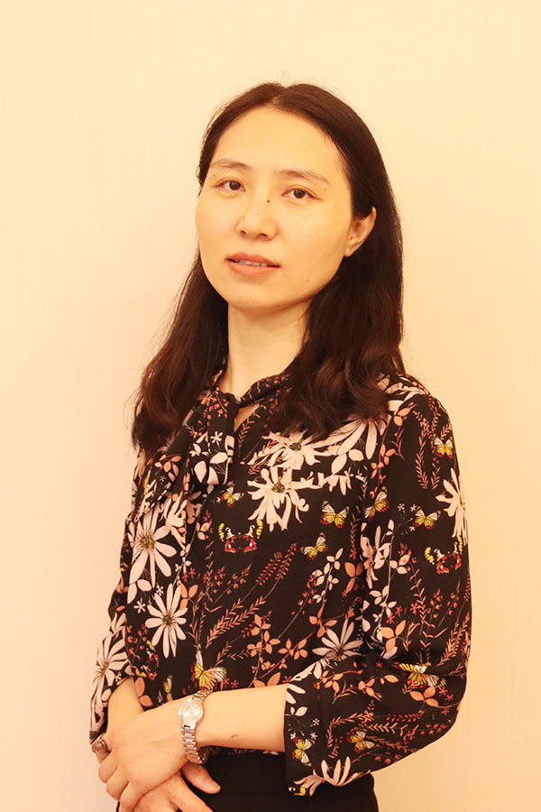 永寿王晓娜 研究生学历,毕业于华南师范大学